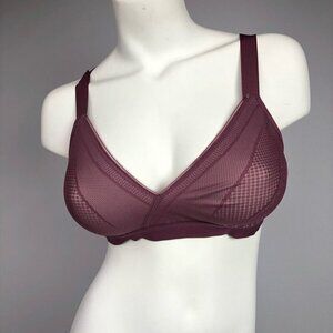 lululemon Awake to Lace Sports Bra 32DD